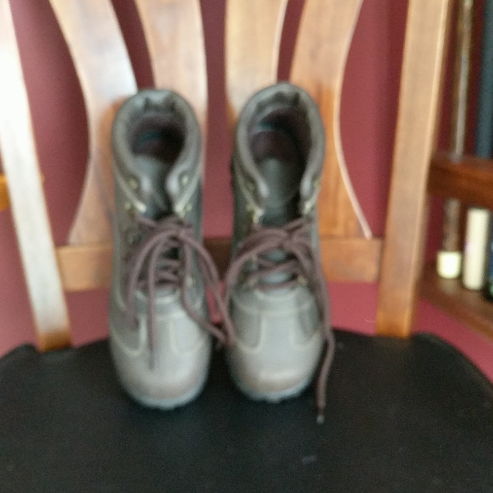 Totes boots - Picture 2 of 6